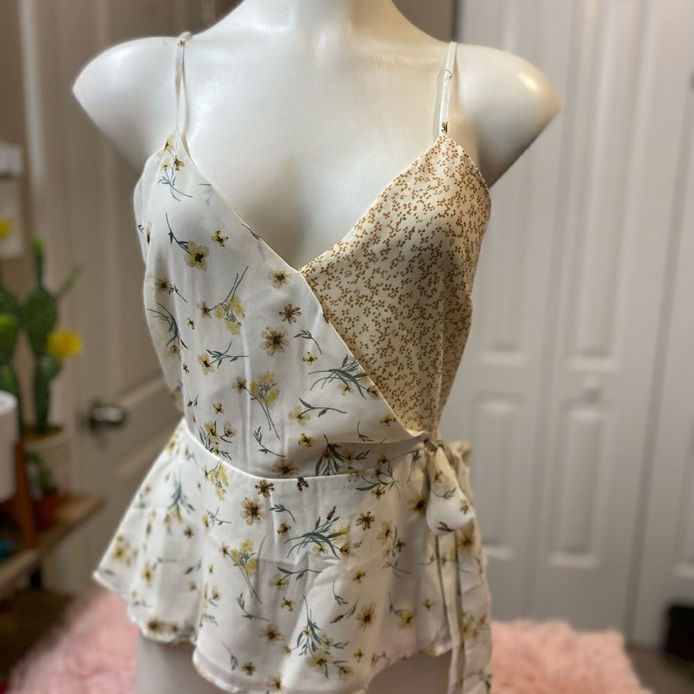 Blouse   - Picture 2 of 7